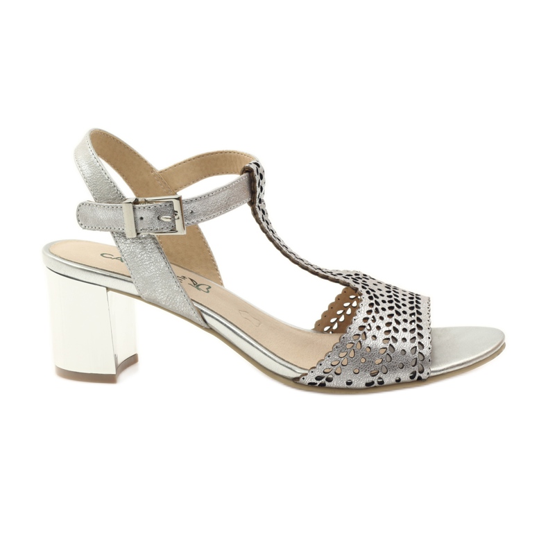 Stříbrné prolamované sandály Caprice 28301 šedá