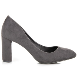 Bestelle Šedá čerpadla na pilíři