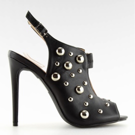 Černé sandály s cvočky černá 708-11 Black