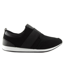 Černé sportovní boty 7Ach-86220P Black černý