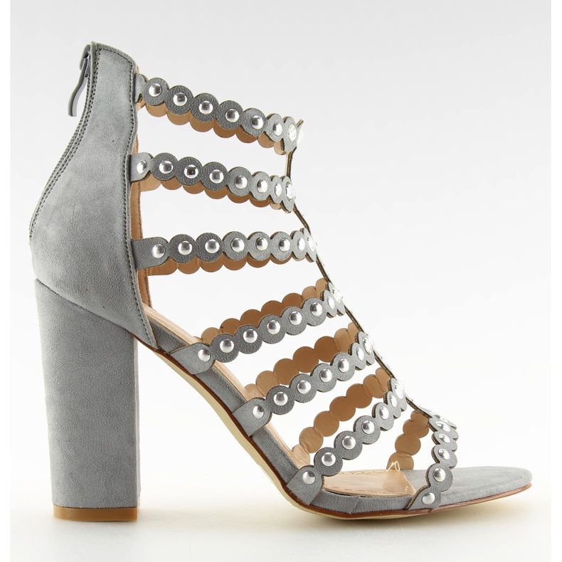 Sandály na vysokém podpatku s šedými šedými cvočky šedá