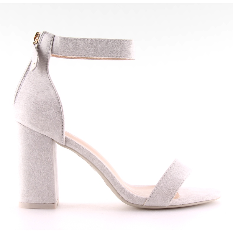 Šedo šedé sandály na širokých podpatcích šedá