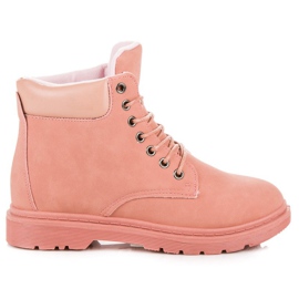 Růžoví lovci růžový