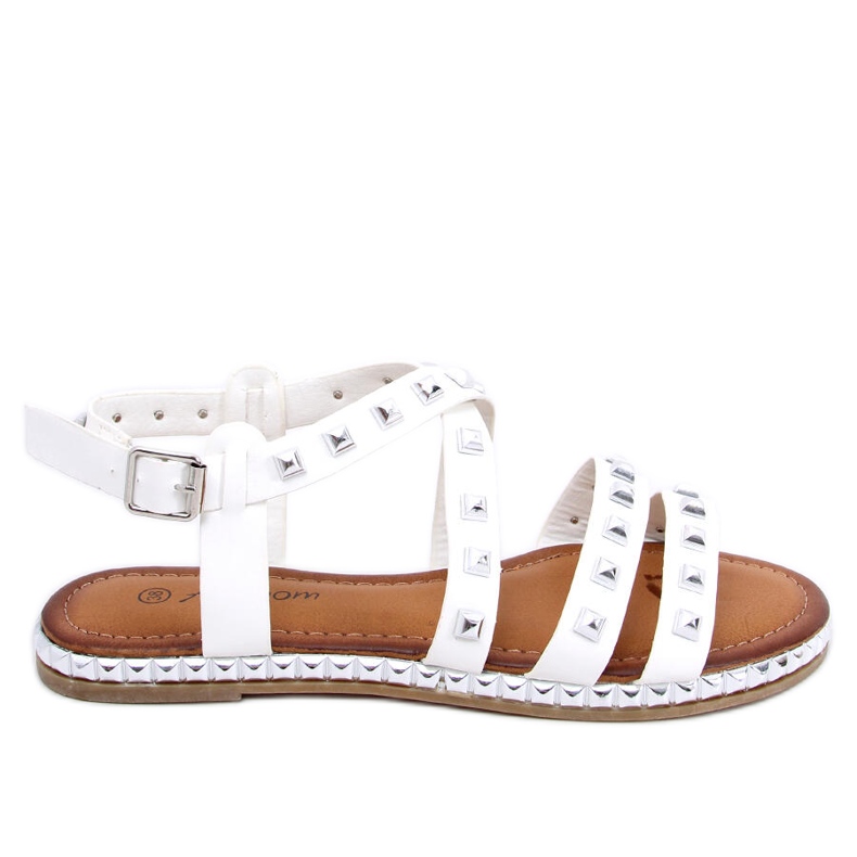 Bílé sandály s cvočky WL193 White bílý