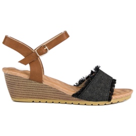 Pohodlné sandály na klínku hnědý Pohodlné sandály na klínku hnědý