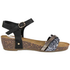 Pohodlné sandály na klínku černý