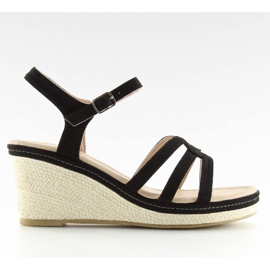 Černé sandály na nízkém klínovém podpatku SR-2817 Black černá