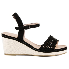 Ideal Shoes Černé espadrilky na klínech černá