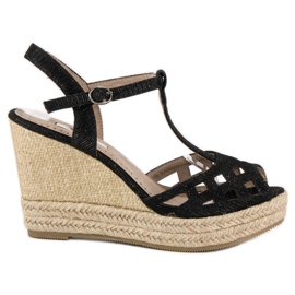 Corina Pohodlné sandály na klínku černý