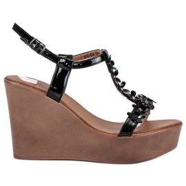 Beauty Girl'S Elegantní sandály na klínku černá