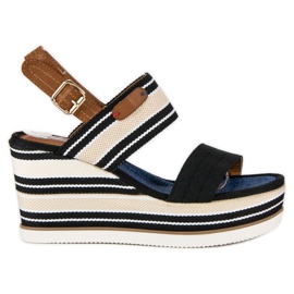 Žebrované sandály na klínku černý