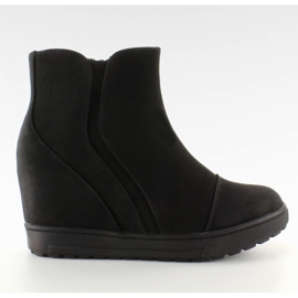 Izolované tenisky J0029 černé černá