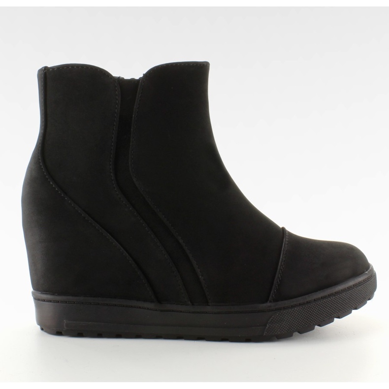 Izolované tenisky J0029 černé černá