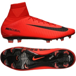 Kopačky Nike Mercurial Veloce Iii červený