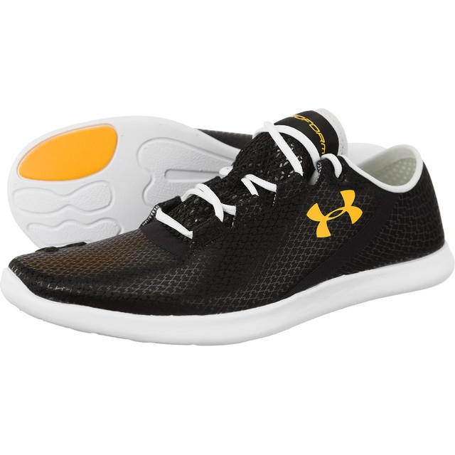 Under Armour In StudioLux Low Fresh 001 černá