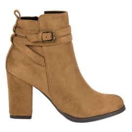 Corina Elegantní kozačky na vysokém podpatku hnědý Corina Elegantní kozačky na vysokém podpatku hnědý