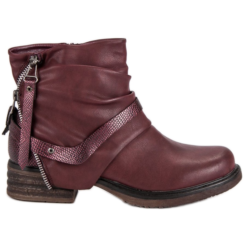 Queentina Kaštanoví dělníci červené