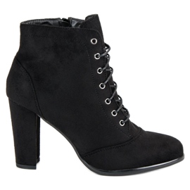 Juliet Vázané boty na sloupku černý