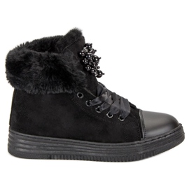 Stylové tenisky s izolací černý