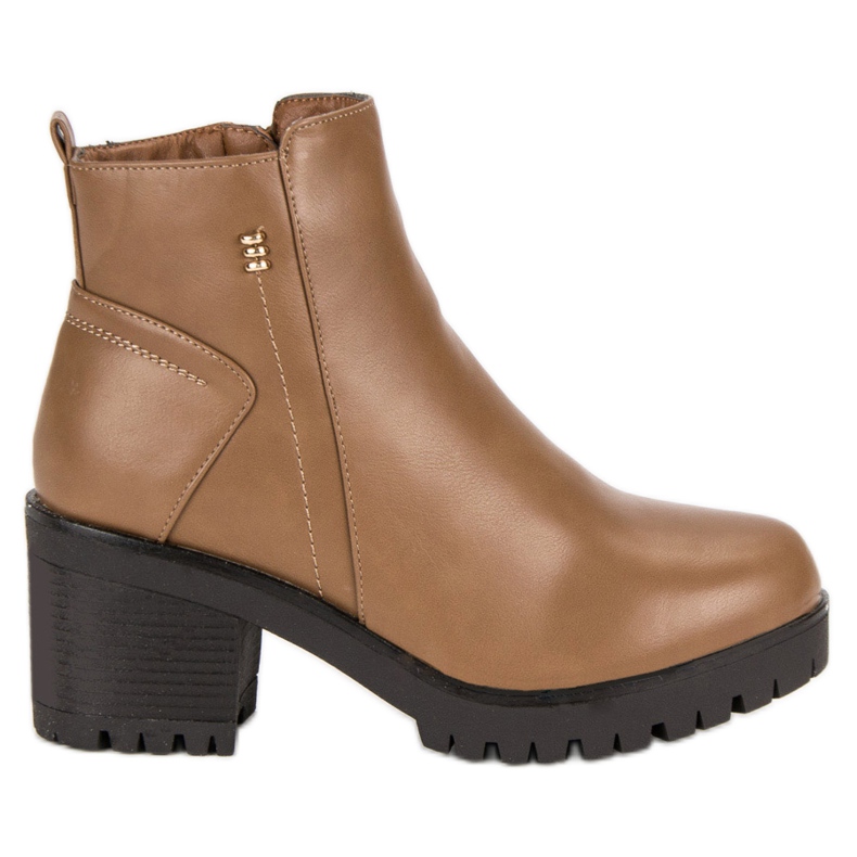 Hnědé vysoké podpatky hnědý