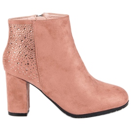 Semišové kotníkové boty na sloupek růžový