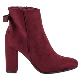 Ideal Shoes Stylové červené kotníkové boty červený