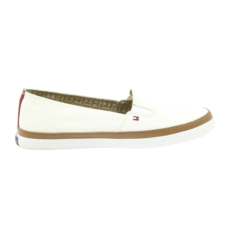 Tommy Hilfiger ICONIC KESHA SLIP ON 121 bílý Tommy Hilfiger ICONIC KESHA SLIP ON 121 bílý