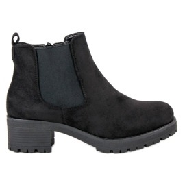 Ideal Shoes Černé Chelsea Boty Na Plochých Podpatcích černý