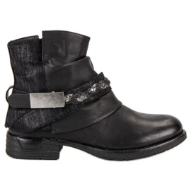 Černí dělníci černý