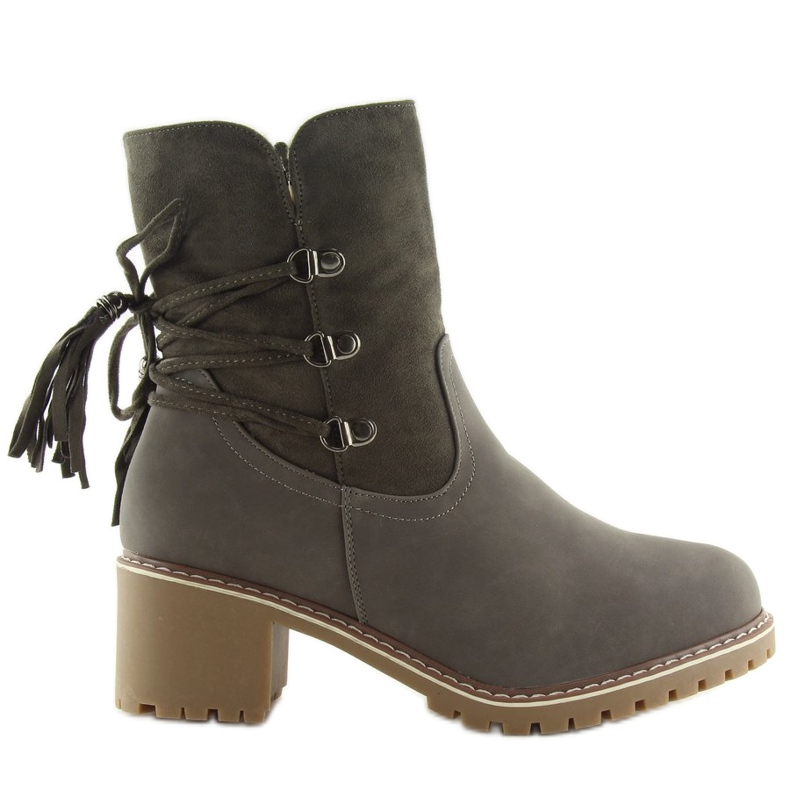 Šedé boty izolované jehněčí šedou NC726 Grey šedá