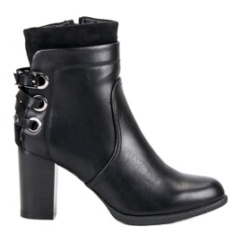 Super Mode Elegantní kozačky na sloupek černý