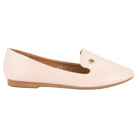 Béžoví páni béžový