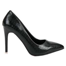 Lakované černé kolíky černý