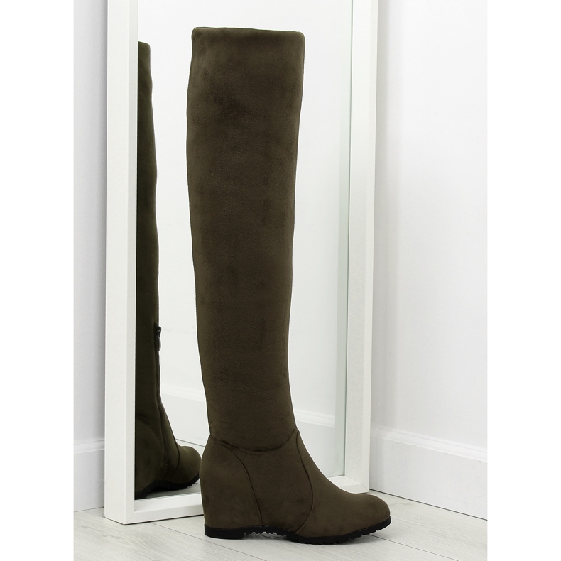 Stehenní zelené klíny II-GAT zelená