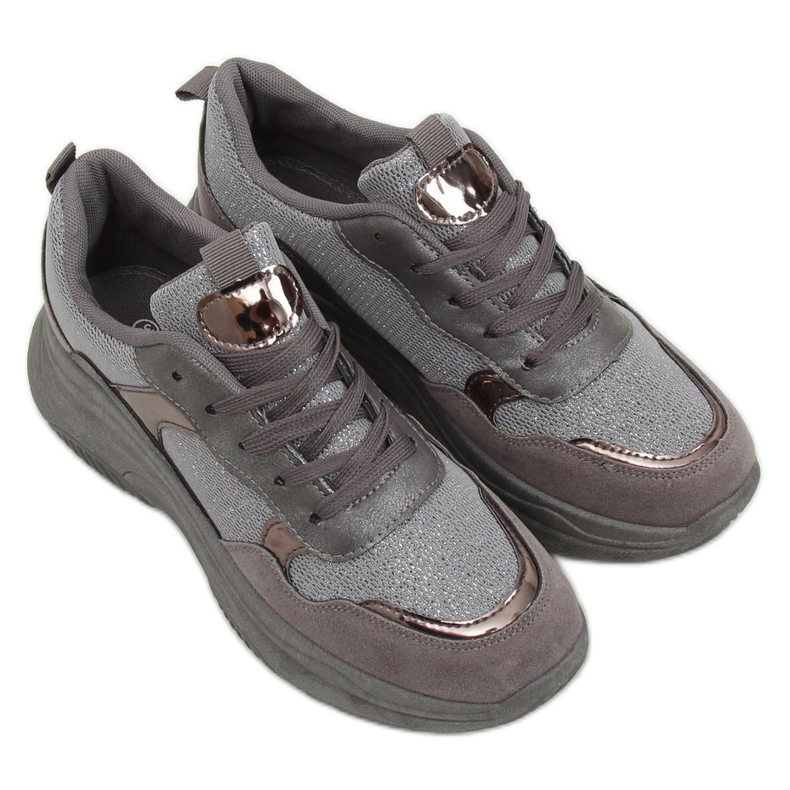Šedá sportovní obuv B318-18 Silver