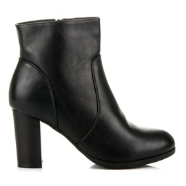 Super Mode Pohodlné kozačky na sloupku černá