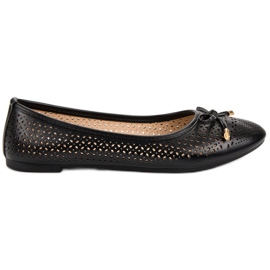 Prolamované baleríny černá