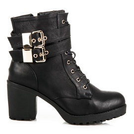 Pohodlné boty s kožešinou černý