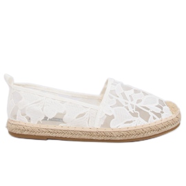 Bílé prolamované espadrilky 68-130 White bílý Bílé prolamované espadrilky 68-130 White bílý