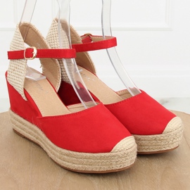 Espadrilles na červených klínech T331P Red II-GAT červené