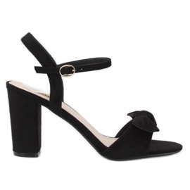 Černé sandály na sloupku GH1508 Black černý