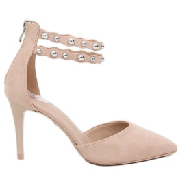 Béžové cvočky s cvočky B-51 Beige béžový