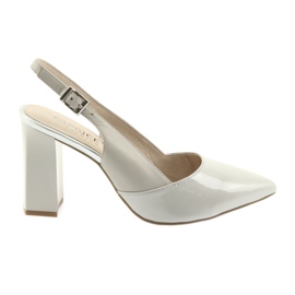 Šedé dámské sandály na sloupku Caprice 29604 šedá