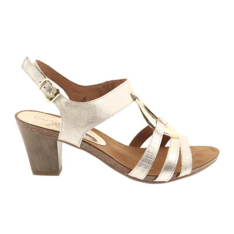 Dámské sandály Caprice s ozdobným zlatým oválem 28308