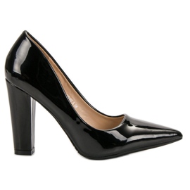 SHELOVET Lakovaná čerpadla černý