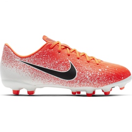 Kopačky Nike Mercurial Vapor 12 Academy Mg Jr AH7347-801 vícebarevný červený