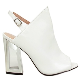 Bílé dámské sandály KSL705-9 White bílý