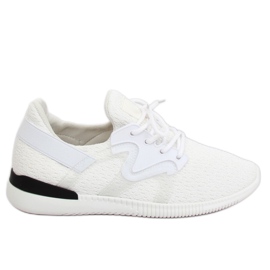 Bílé sportovní boty X-9751 White bílý