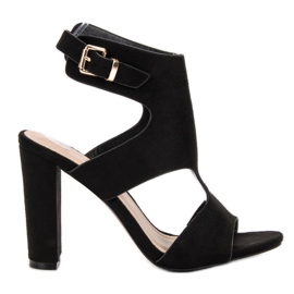 Ideal Shoes Sexy sandály na vysokém podpatku černá Ideal Shoes Sexy sandály na vysokém podpatku černá