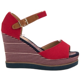 Primavera Sandály na klínku červený